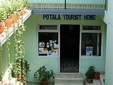 Buddha Home Nepal, Забронировать Отель Отели Катманду с завтраком, рядом с Narayanhiti Palace Museum, Завтраки