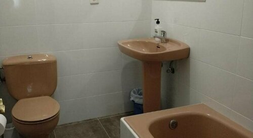 Pension Valcarce, Reservar Hotel Hotéis baratos em Castela e Leão
