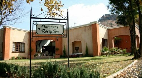 Die Kersiehuis, Prenota Affittacamere Hotel a Ficksburg con parcheggio, Parcheggio