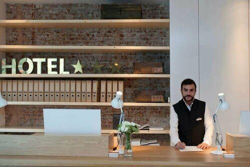 9Hotel Central, Забронировать Отель Отели Брюссельского столичного региона 3 звезды, рядом с Фонд Рэймонда ЛеБланка, 3*
