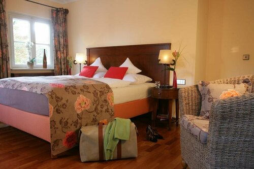 LA VILLA am Starnberger See, Reservar Vila Casas de campo em Lake Starnberger, Casa de campo / Cottage