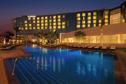 Le Meridien Cairo Airport, Забронировать Отель Отели Гелиополиса с питанием, Пансион