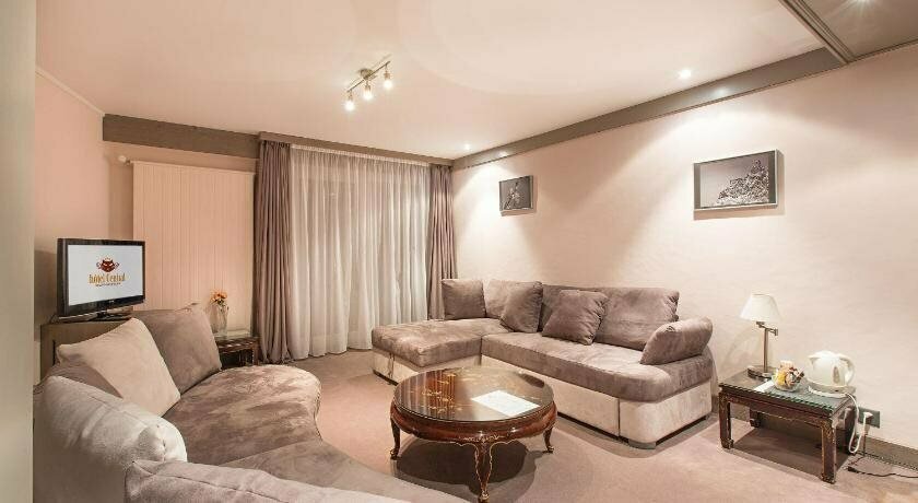 Hôtel Central Spa & Lounge Bar - Espace Bien-Être by Vagheggi - Crans-Montana