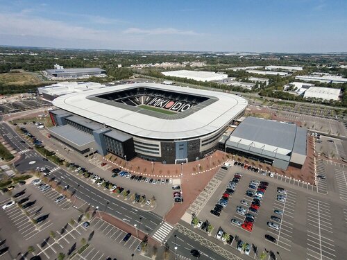 DoubleTree By Hilton Milton Keynes, Забронировать Отель Милтон-Кинс Бакингемшир