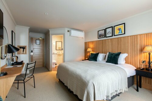The Park, Boek  Hotels in Groot-Londen met parkeren, Parkeren