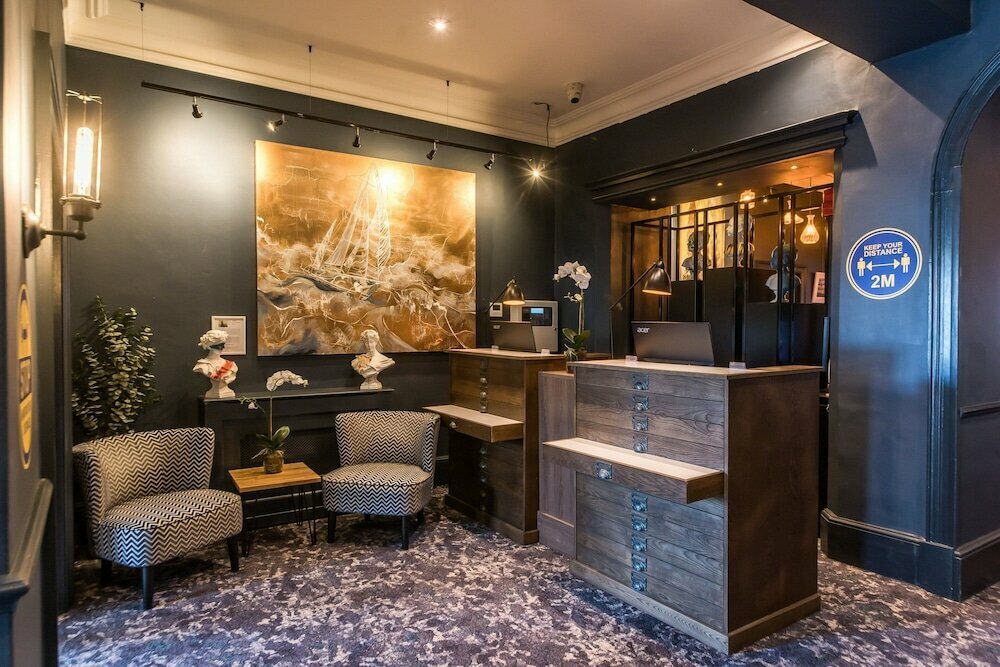 Abbey Hotel