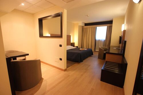 Golf Hotel Milano, Buchen Sie Hotel Opera 