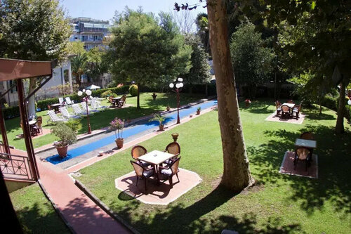 Hotel Gabrini, Book Hotel Massa Apuana coast
