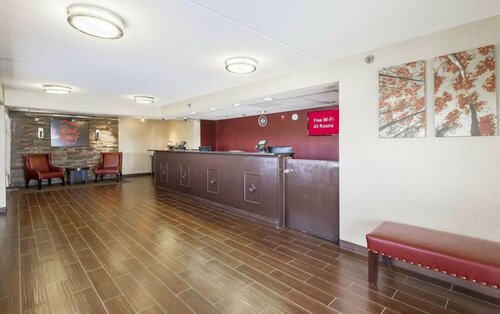 Red Roof Inn Cincinnati - Sharonville, Buchen Sie Hotel Sharonville Ohio