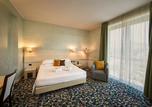 Hotel Santacroce, Prenota Hotel Sulmona 