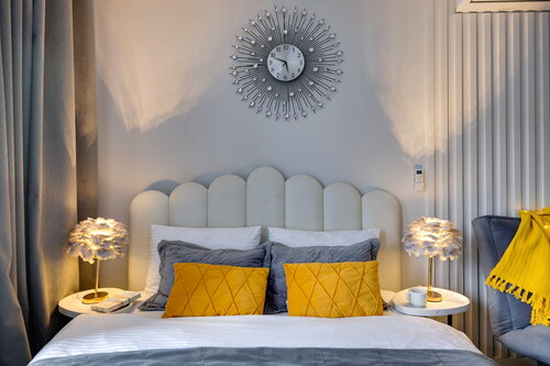 Артледи от Home24, Забронировать  Отели Московской области с парковкой, Парковка