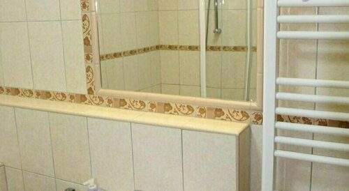Gellény Lux Apartman, Book Lejlighed Gyula Bekes