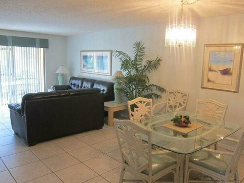 Vacation Villas, Varaa Villa Huvilat kohteessa Florida, Villa