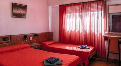 Hotel La Argentina, Забронировать Отель Сан-Бернардо 