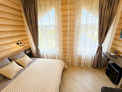 Ekos Guest House, Buchen Sie Pension Neue Hotels in Domodedowo