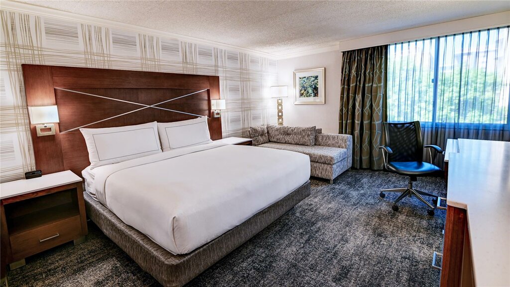DoubleTree by Hilton Madison