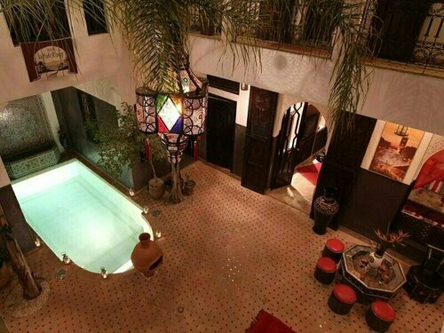 Riad La Porte Rouge By La Siredrah, Забронировать Отель Бизнес-отели Марракеша, рядом с Музей марокканского искусства, 4* 5*