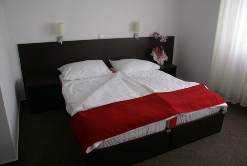Hotel Prunk, Забронировать Отель Сежана Kras