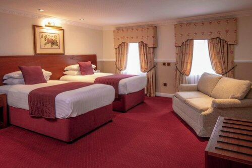 The George Hotel, Reservar Hotel Lichfield Staffordshire