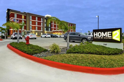 Home2 Suites by Hilton Brownsville, Забронировать Отель Отели Камерона с парковкой, Парковка