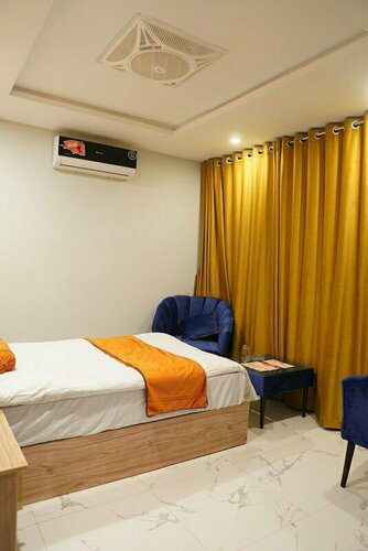 Nuva Hotel, Book Hotel 3-stjernede hoteller i Islamabad, 3*