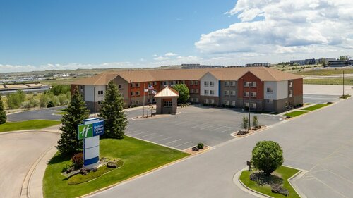 Holiday Inn Express & Suites Rapid City by IHG, Забронировать Отель Рапид-Сити Black Hills National Forest