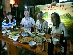 Phong Nha Friendly Home 2, Забронировать Отель Отели Донгхой с парковкой, Парковка