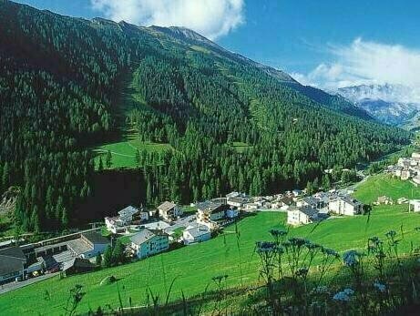 Hotel Garni Muttler Alpinresort & Spa, Réserver Hôtel Hôtels à Samnaun avec parking, Parking