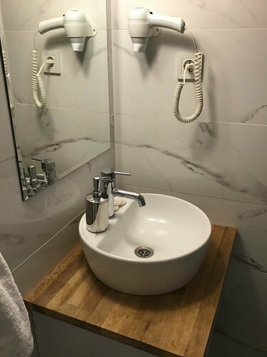 Hotel Balca, Забронировать Отель Конак Измир, рядом с Cumhuriyet Square