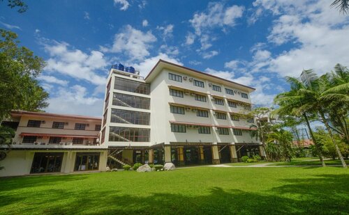 Nature's Village Resort, Rezervasyon Tatil Köyü Talisay Havuzlu Oteller, Yüzme Havuzu