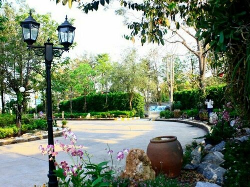 The Great Hotel & Resort, Rezervovat Lázně / Resort Hotely v Central Thailand s parkováním, Parkování