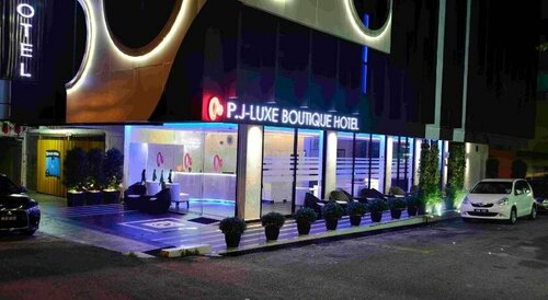 PJ-Luxe Boutique Hotel, Забронировать Бутик-отель Петалинг-Джая Селангор