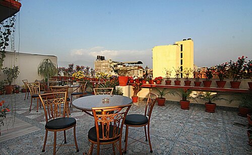 Kathmandu Guest House by KGH Group, Забронировать Гостевой дом Гостевые дома Катманду, рядом с Garden of Dreams, Гостевой дом