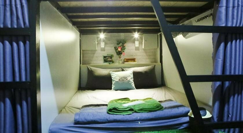 S Phuot Airport Homestay