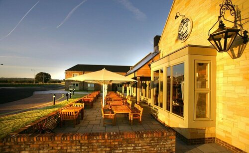 The Hog's Head Inn - The Inn Collection Group, Book Pension Alnwick 