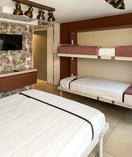 MULTIRESIDENCE LELYSEE Paris, Забронировать Гостевой дом Гостевые дома Парижа, рядом с Свято-Троицкий собор и Русский православный духовно-культурный центр, Гостевой дом
