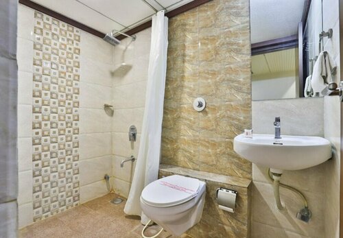The Grand Vinayak Hotel, Book Hotel Hoteller i Gujarat med parkering, Parkering