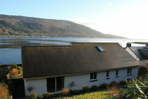 Clyde View B&B, Забронировать Отель «постель и завтрак» Данун Аргайл и Бьют