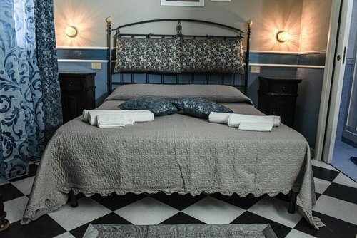 Thaam, Забронировать Отель «постель и завтрак» Отели в центре Сан-Вито-Ло-Капо, в центре