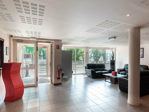 Appart'City Poissy, Book Hotel Hotels in Upper Normandy with a Pool, Swimming Pool
