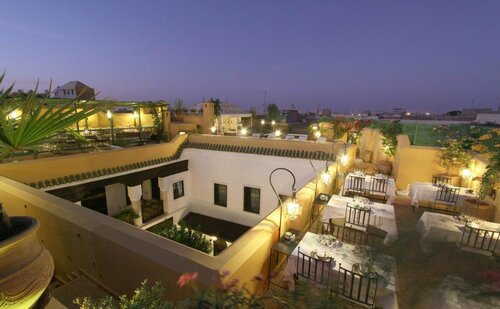 Riad petit Karmela, Забронировать Отель Отели Марракеша с питанием, рядом с Сад Мажореля, Пансион