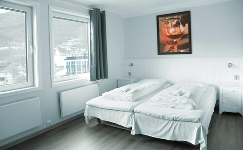 Hardanger Hotel, Boek Hotel Odda 