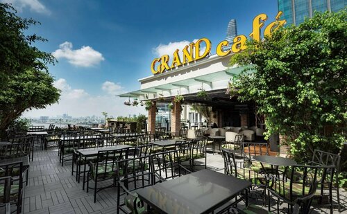 Hotel Grand Saigon, Забронировать Отель Отели Хошимина с бассейном, рядом с French Consulate General, Бассейн