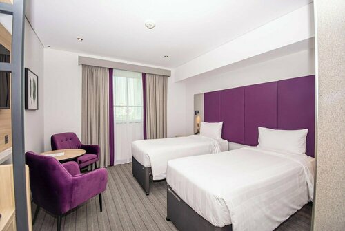 Premier Inn Dubai International Airport - An Emirates Group Company, Забронировать Отель Гархуд Дубай, рядом с Станция метро Dubai Airport Terminal 1