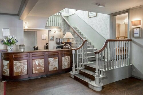 Elephant Hotel, Забронировать Отель Отели Пенборн с завтраком, Завтраки