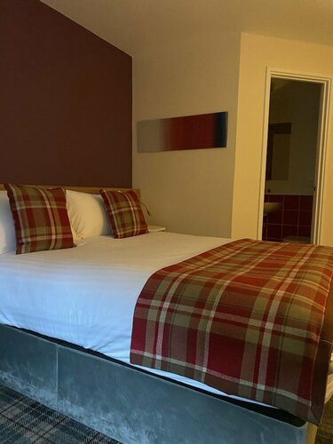 Britannia Edinburgh Hotel, Забронировать Отель Отели Лотиан с парковкой, Парковка