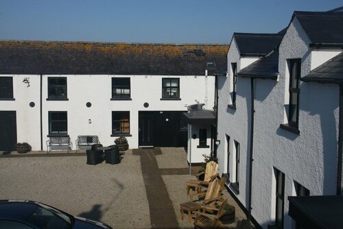 Bayview Farm Holiday Cottages, Забронировать Фермерский дом Отели Графства Антрим с парковкой, Парковка