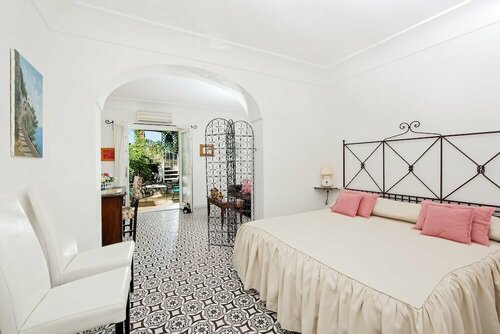 Il Giardino dellArte, Book Guesthouse Hotels in Anacapri with a Pool, Swimming Pool