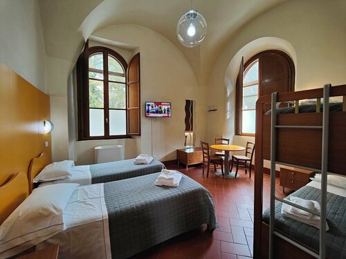 Chiostro Delle Monache Hostel Volterra, Забронировать Хостел Вольтерра Тоскана