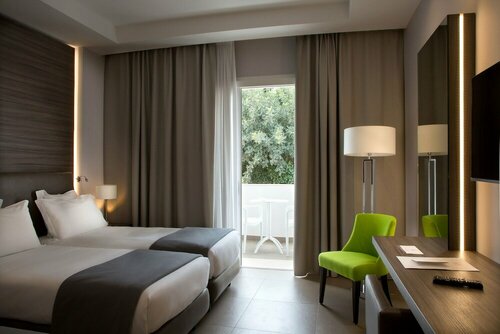 Hotel Marad, Забронировать Отель Отели в центре Торре-дель-Греко, в центре, Завтраки